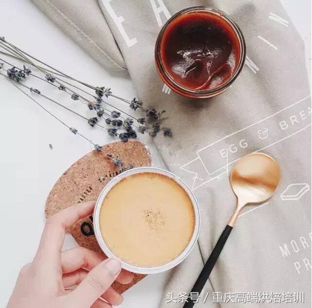 网红拉丝焦糖布丁教程,网红布丁甜点制作