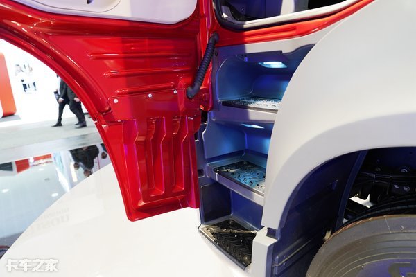 bmc重卡和欧洲豪华卡车,土耳其bmc军用卡车