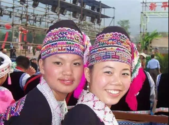 傣装衣服款式类型大全,傣装写真一键换装