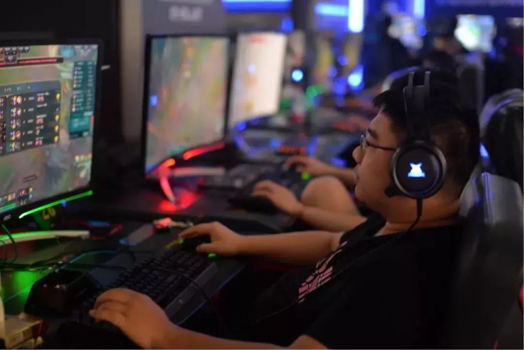 电子竞技研究专辑一丨上海将落地国内首家容纳近万人的专业电竞馆