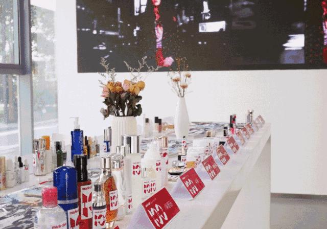 嘉人百大赏获奖护肤品,嘉人百大赏真珠美学