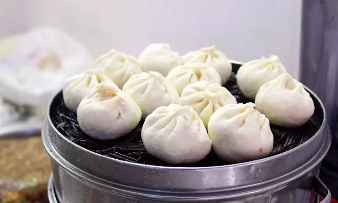 探店老字号包子店,深藏街巷29年的老牌包子