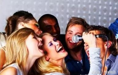 小米有品上架超薄mini麦克风，99元新一代K歌神器！