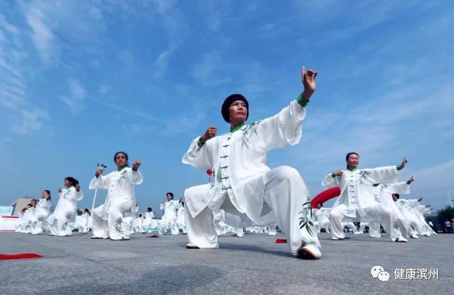 27日，滨州市首届中医药健康养生文化节暨膏方节开幕