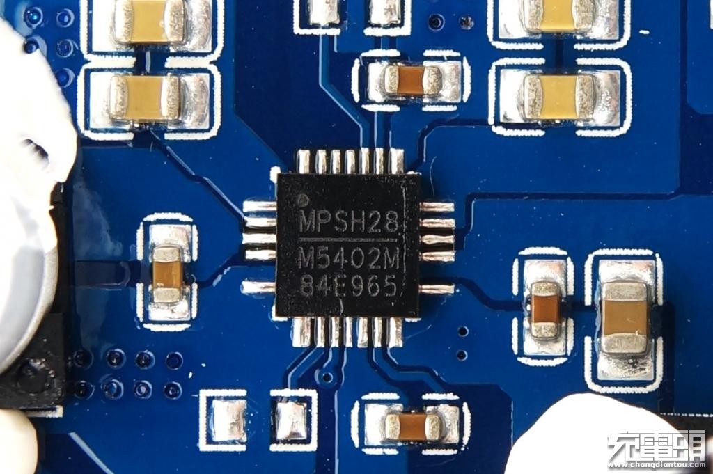 电小二户外电源拆解,电小二户外电源拆机