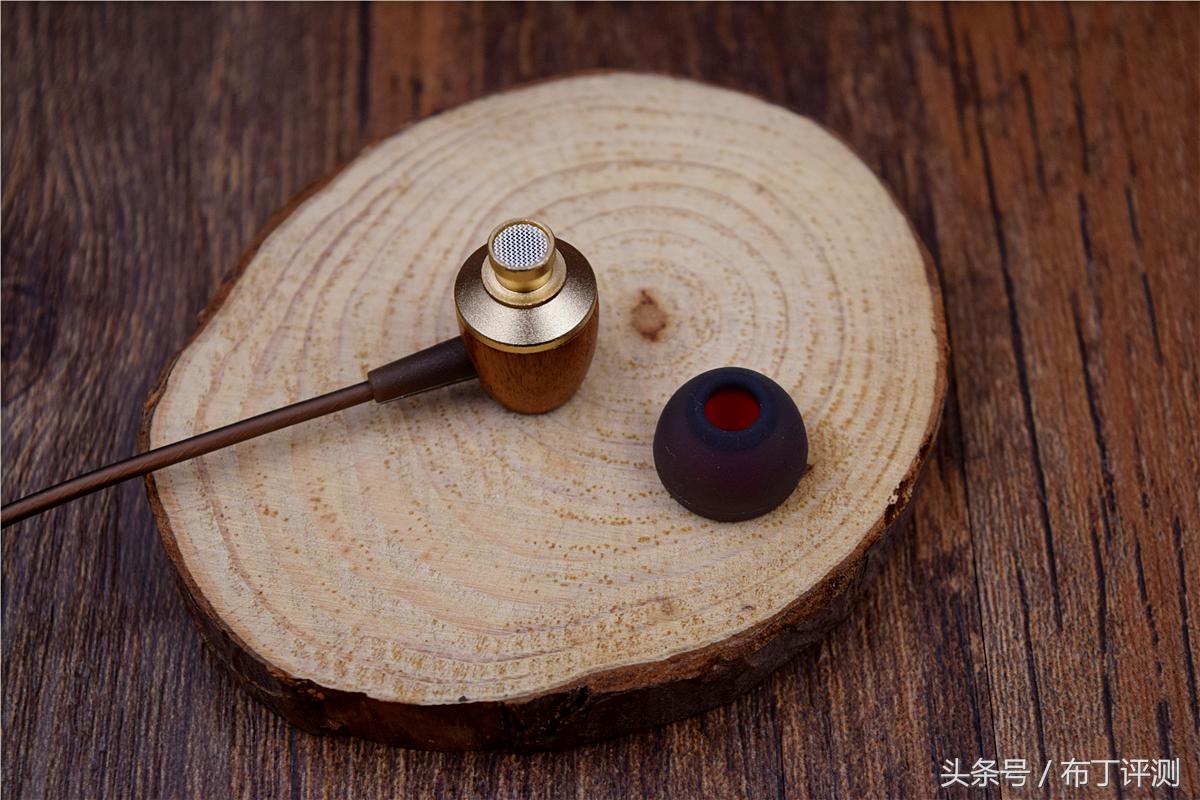红檀木耳机,木质耳机到底怎么样