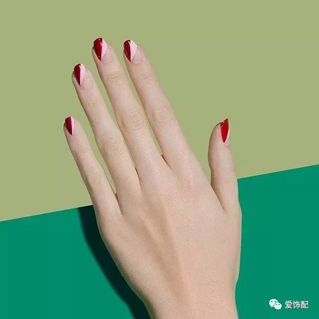 昨天去做了美甲上班领导会说吗,做了美甲半个月