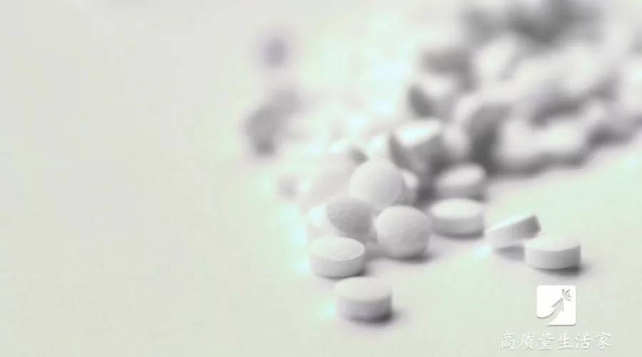 阿司匹林抹脸,阿司匹林片碾碎能洗脸吗