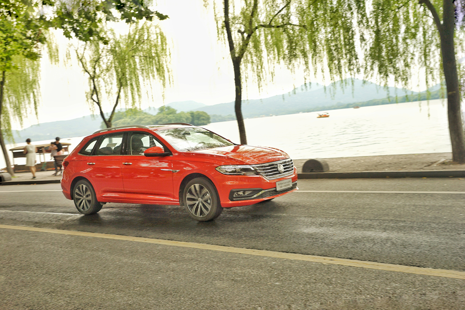 售价十五万左右的德系车,大众新朗逸两厢上市