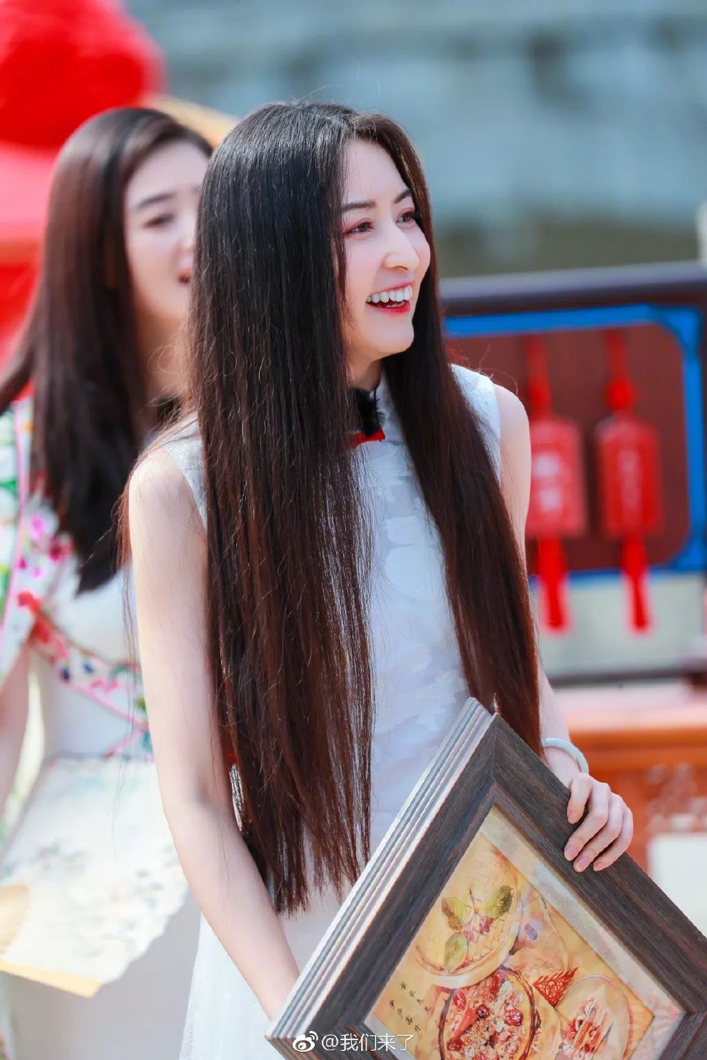 央视最美插画,央视点赞最美老师