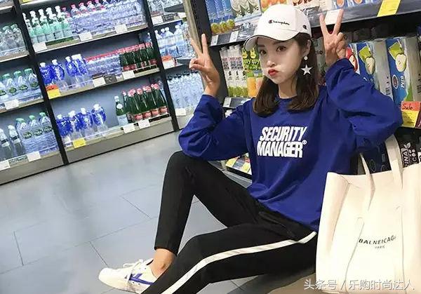 时尚休闲孕妇装给你足足的幸福感,高级感孕妇装休闲