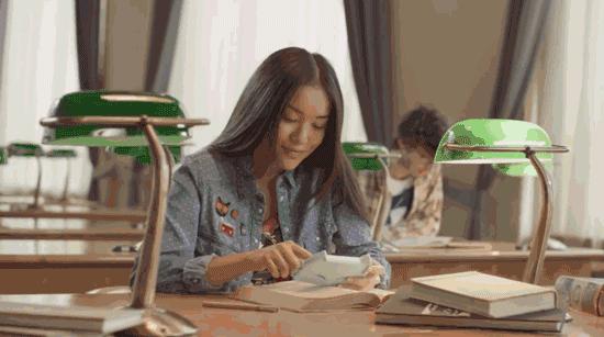 长假在即，铲屎官不敢出门？智能神器来帮你！