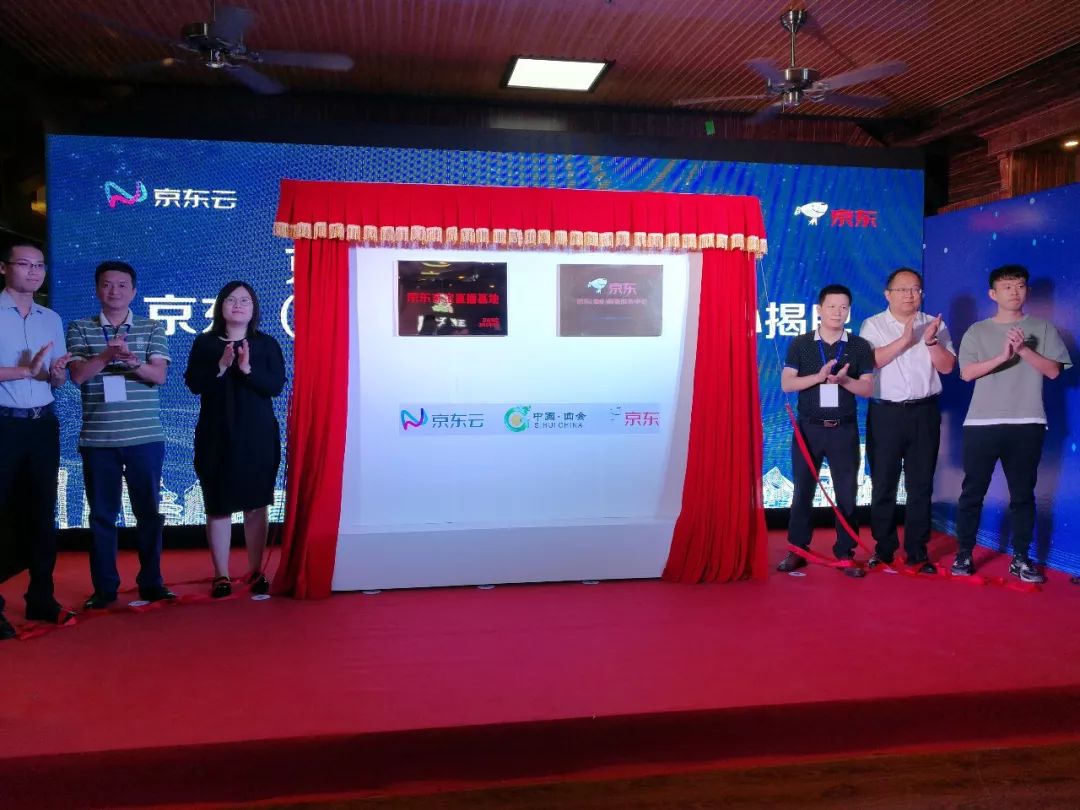 双十一将至开始纷纷备货,双十一将至通知客户备货