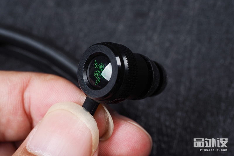 雷蛇火精灵耳机,雷蛇颜值高的头戴耳机