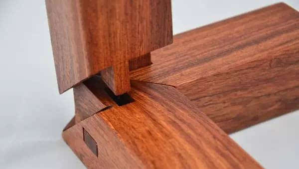 木结构屋顶加固处理,木结构开裂加固方法