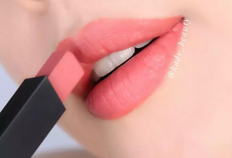 戚薇最近用的口红,戚薇同款口红ysl