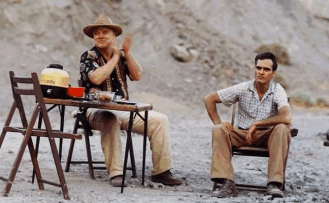 17岁就推出了自己的服装品牌！真是开挂般的人生……