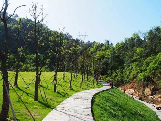 南昌纯玩一日游必去景点攻略大全,南昌纯玩一日游必去景点攻略图