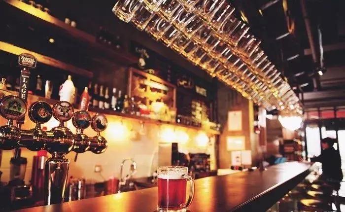 最豪华的音乐餐吧,一家氛围满满的音乐餐吧