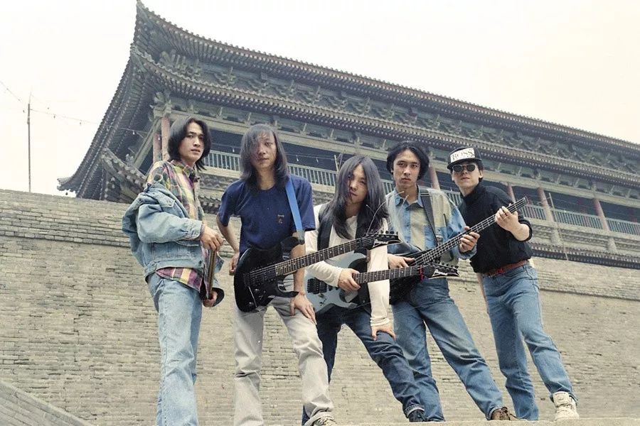 高晓松讲许巍,曾陪你仗剑走天涯歌词