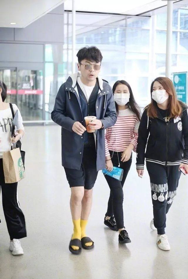 娱乐圈的一股清流雷佳音,前夫哥雷佳音不修边幅