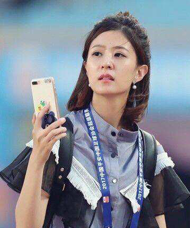 谁是体坛第一人街头采访,谁是中超第一