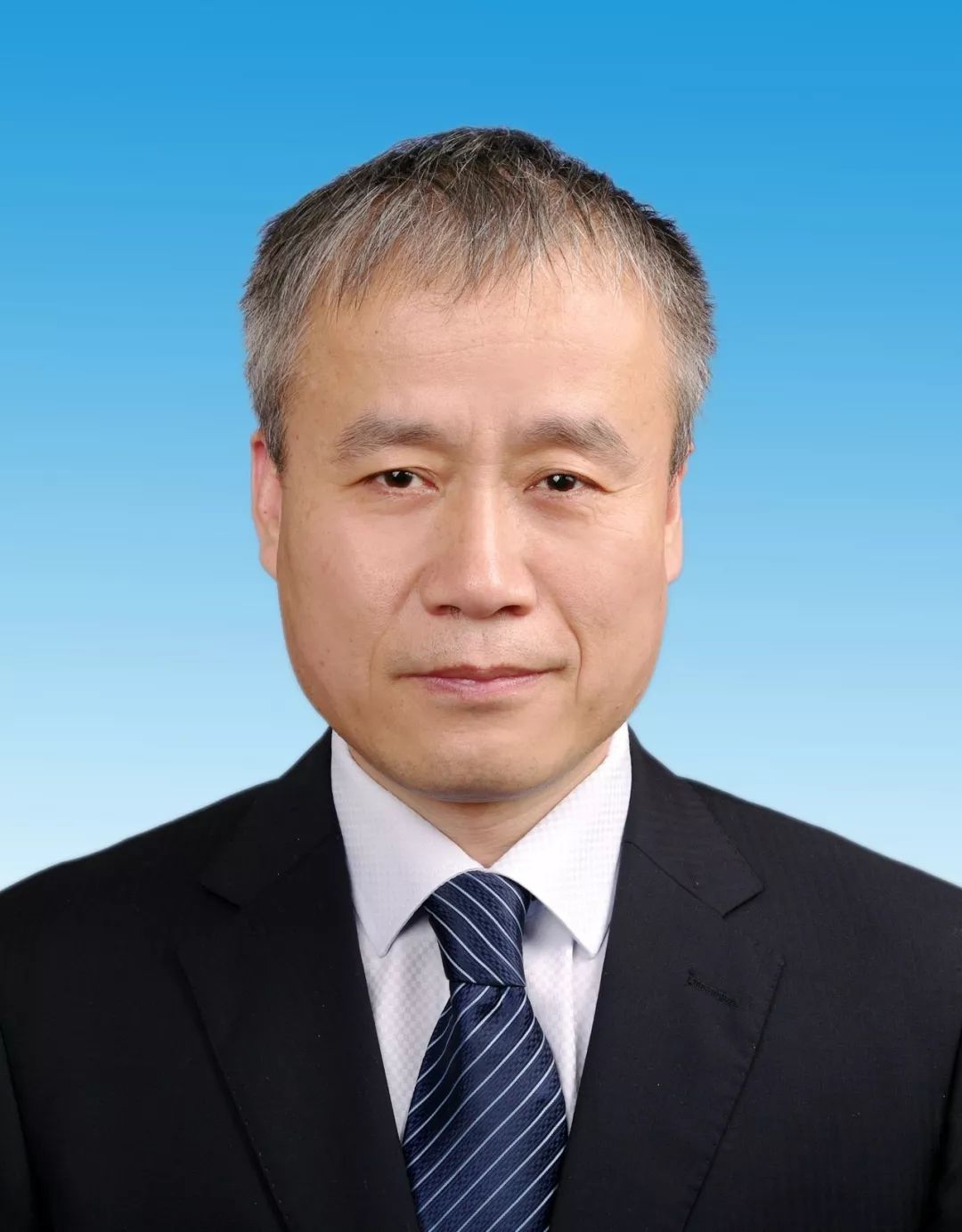 春季是孩子生长黄金期,小儿春季助长推拿手法视频