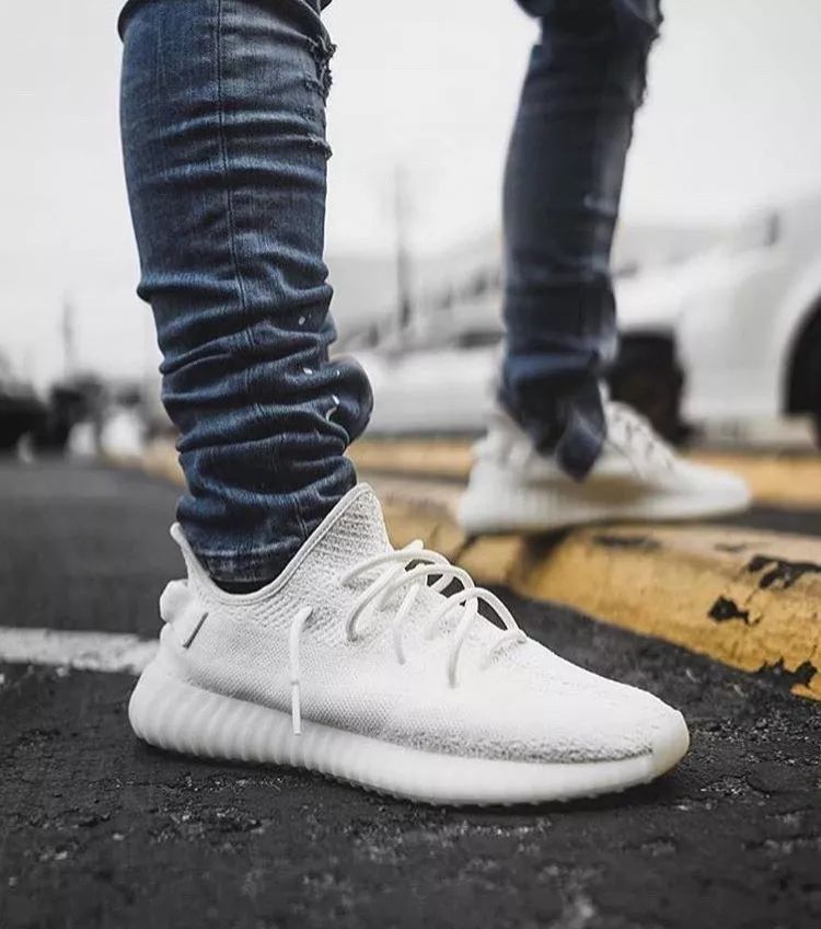 yeezy重磅回归是真的吗,yeezy现在是不火了吗