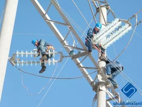 架空线路金具及杆上电气设备识别,架空线路金具和绝缘子