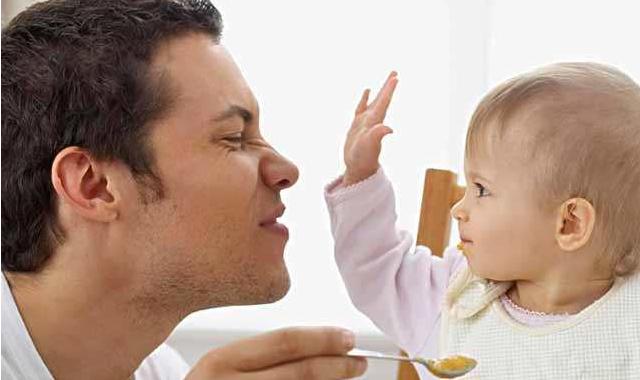 三岁男宝宝调皮乱扔东西怎么引导,宝宝爱打人爱扔东西视频