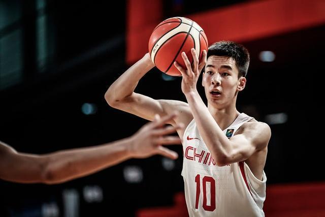 18岁中国控卫,中国18岁小将闪耀国青