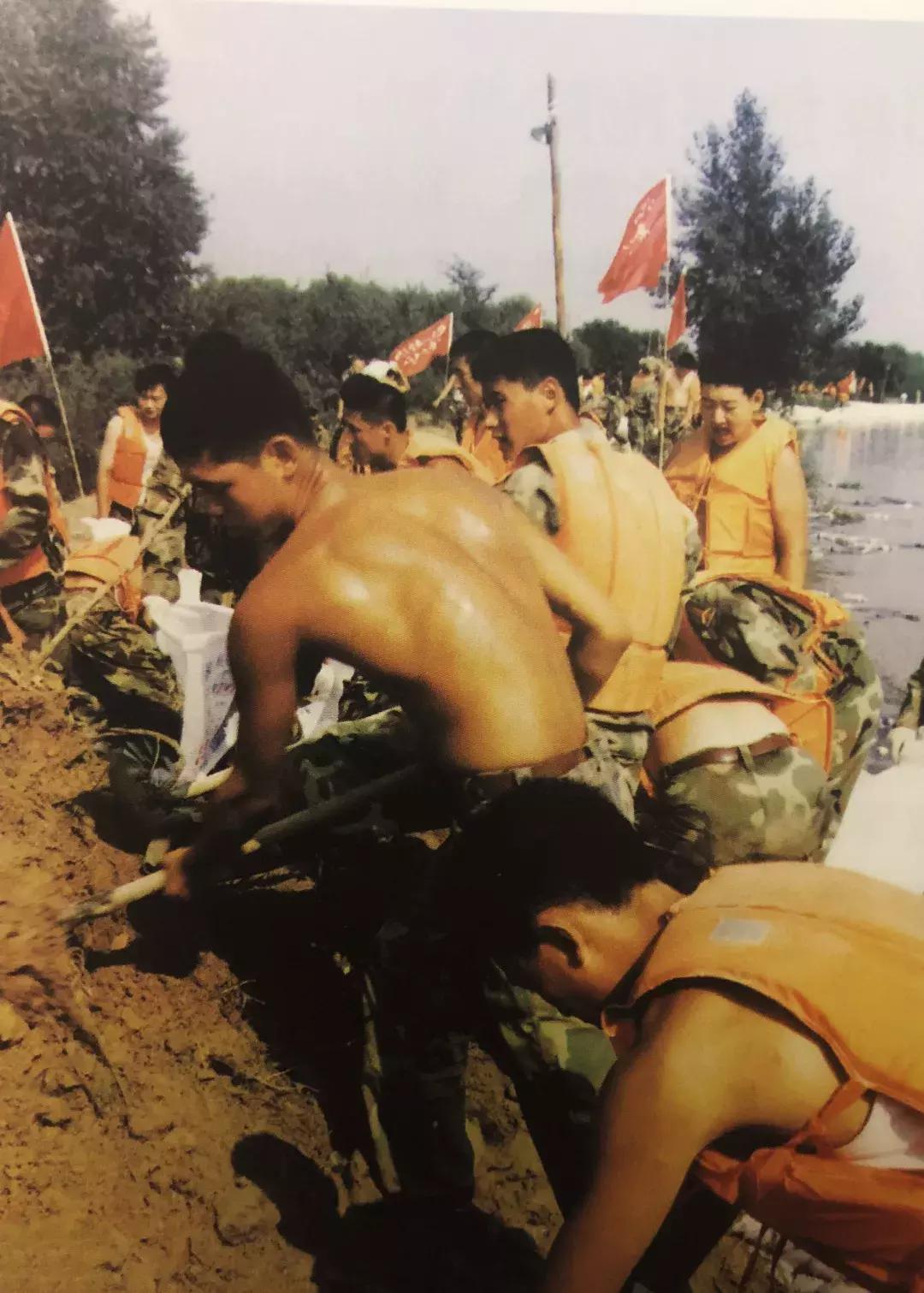 浠庢鍐嶆棤鍏棗楠戝叺,姝﹁璀﹀療妫灄閮ㄩ槦