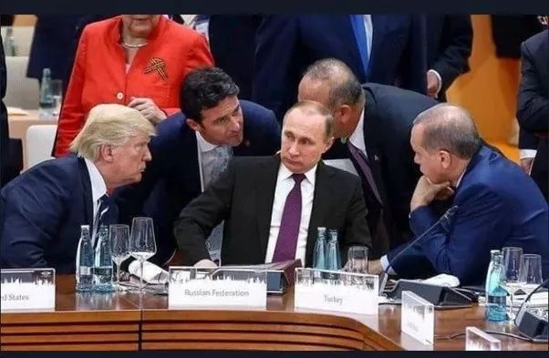 十张无法解释的真实照片,你看到的不一定是真相完整版