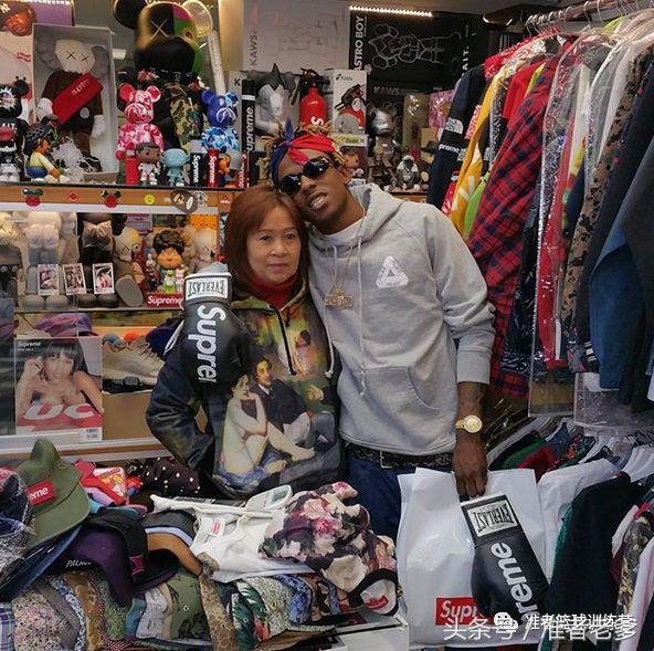 广东大妈玩潮入百万！她把美国人钱赚个遍，是纽约炒货届的扛把子