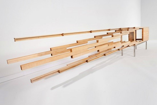 到底发生了什么？他把12个前女友都做成了高跟鞋？到底是真的假的