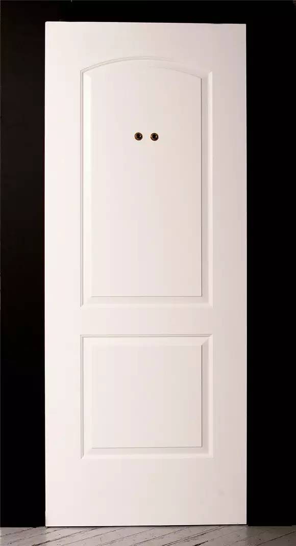 到底发生了什么？他把12个前女友都做成了高跟鞋？到底是真的假的