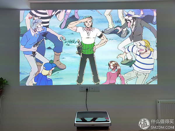 激光电视150寸坚果多少钱,坚果4k激光电视最新款