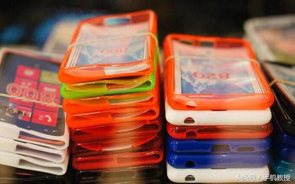 为什么买手机商家都想留包装盒,为什么手机厂商送的手机壳没人用