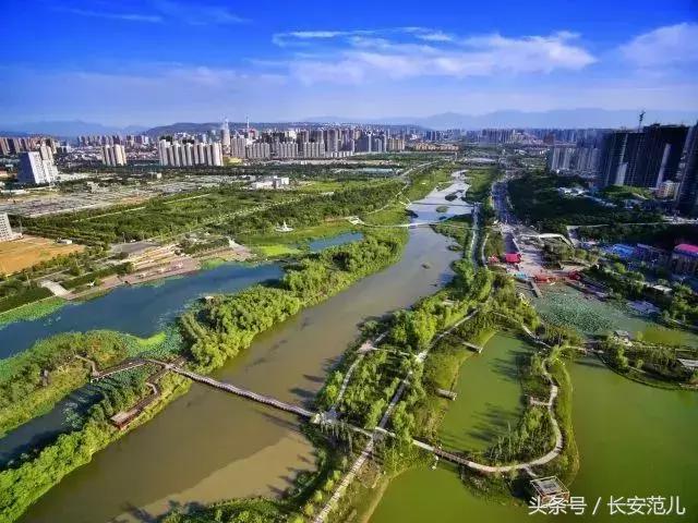 王健林视察万达广场,王健林定目标