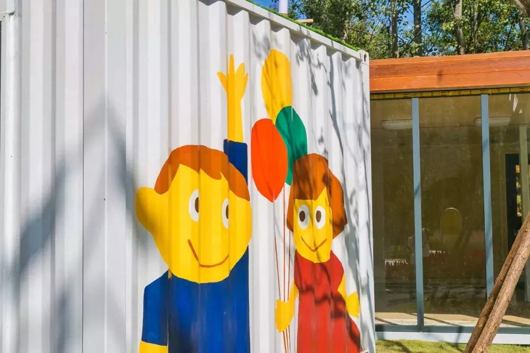 郑州足球小镇2019,郑州足球小镇有真草足球场吗