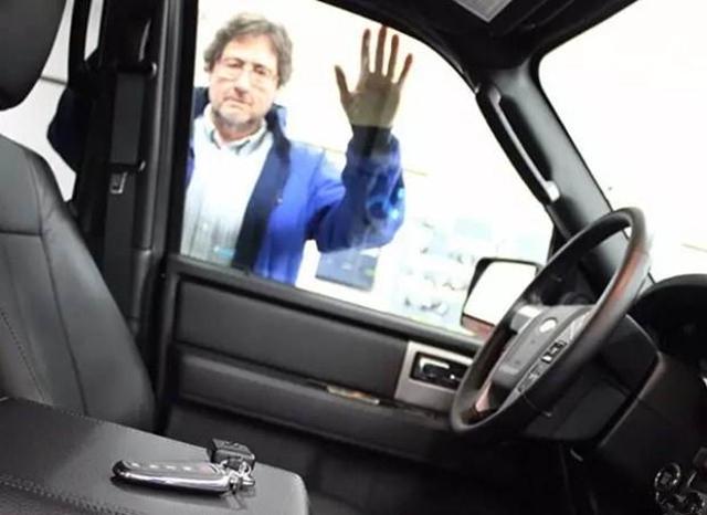 科帕奇车钥匙锁车里晃车能开锁吗,本田crv钥匙锁车里了怎么开锁