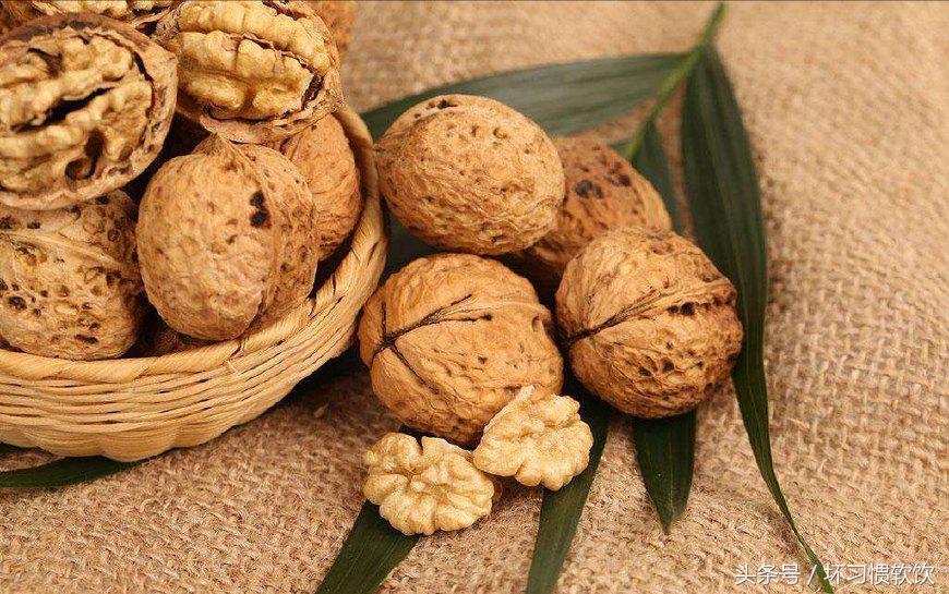 各种干果的营养价值及功效,十二种坚果的功效与作用