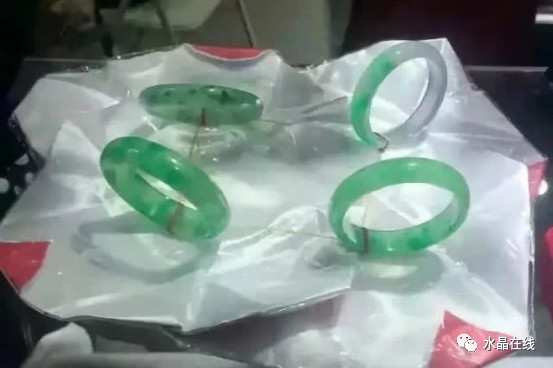 旅游买珠宝攻略,旅游购买珠宝避坑