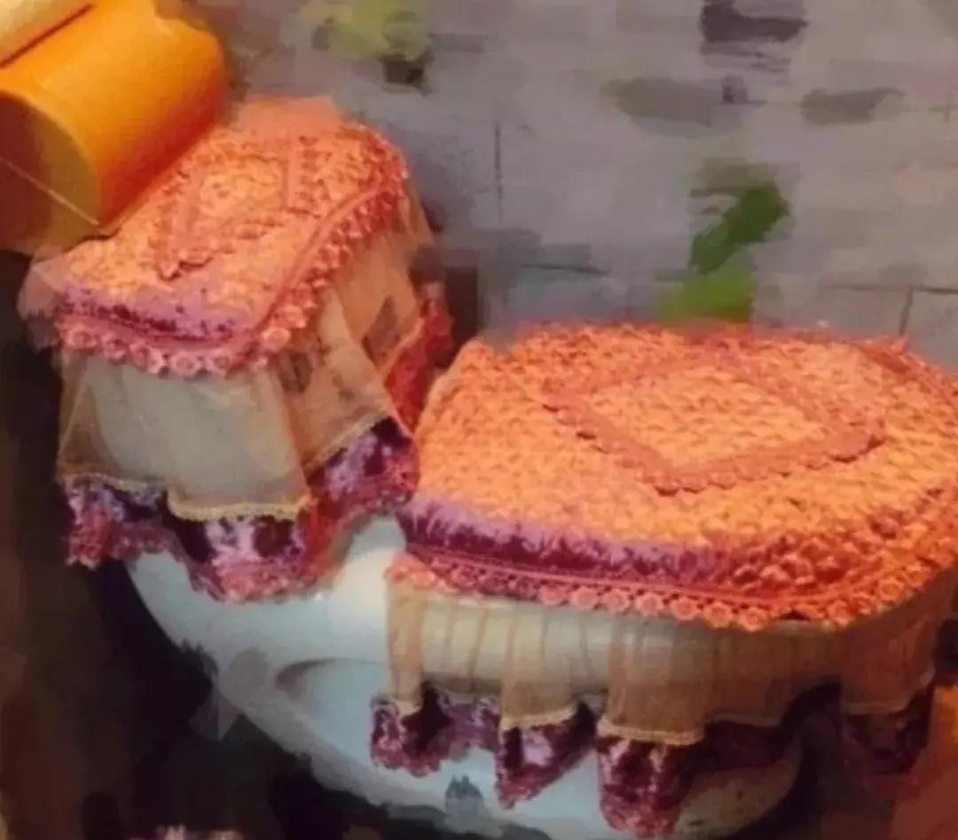 国庆放假回家，看到我妈做的新拖鞋，我哭了……