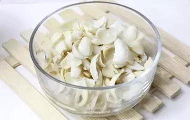 5款百合食疗收好，能治各种秋燥病，让你健康找上门！