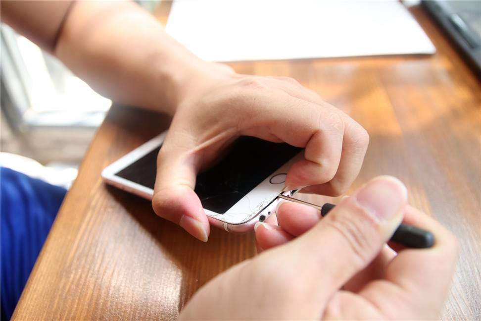 鑻规灉6splus鐖嗗睆,鑻规灉6sp纰庡睆娴嬭瘯