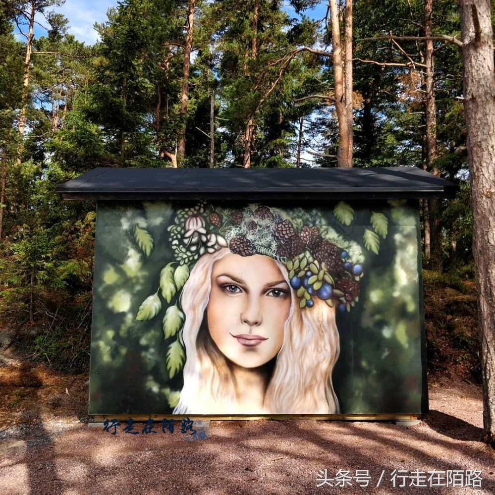 日消费4500的女人岛：拒绝男人和烟酒，拥有1万名美女会员