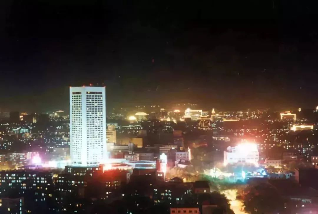 南京金陵饭店简介,南京百年老字号金陵饭店