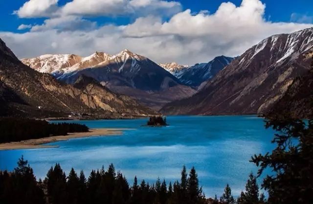 中国最美高速拉林公路,拉林高速为什么不收费