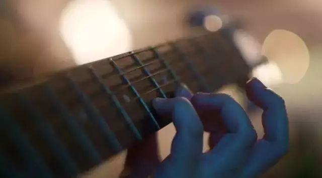 信息爆炸时代如何学吉他？